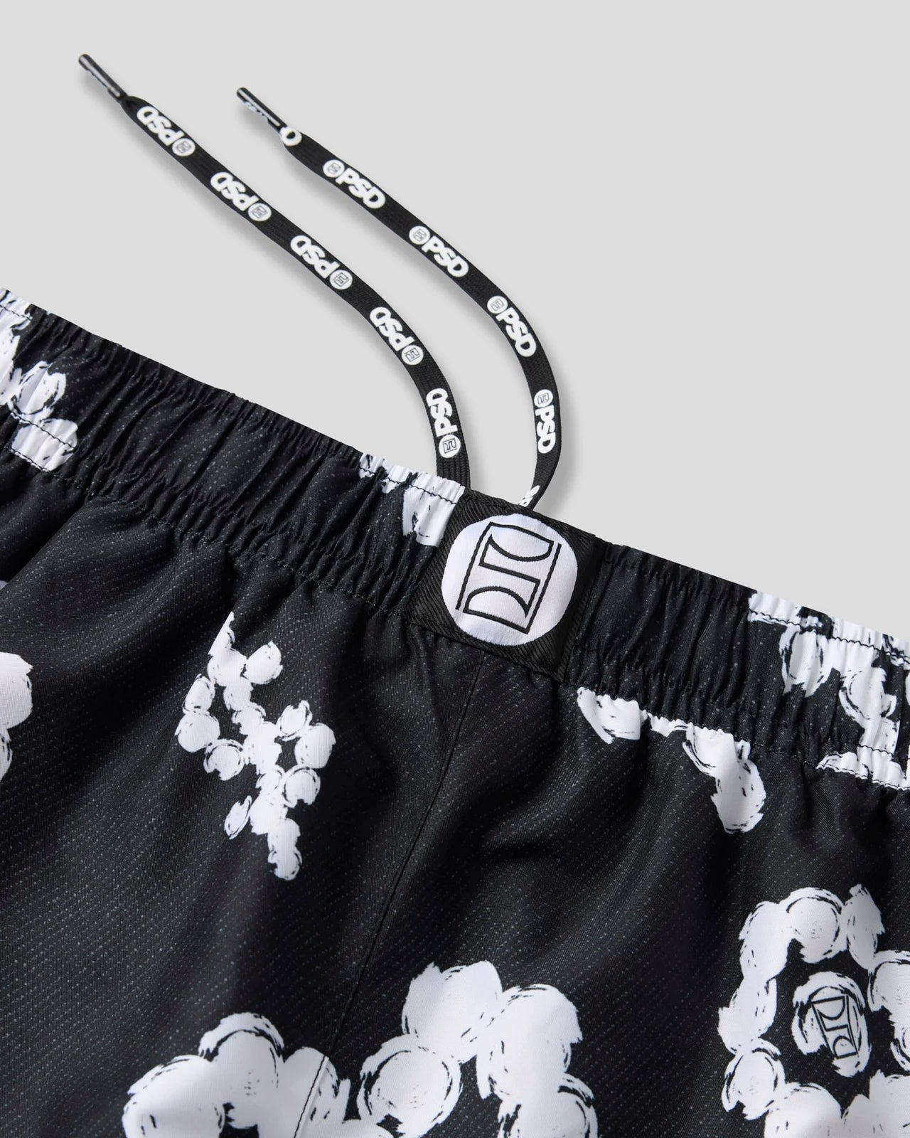 Cloud Drop Essential Short - Image 5