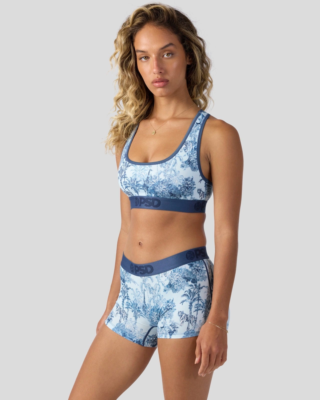 Fine China - Image 3